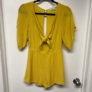 Louna Mustard Tie Romper Flutter Sleeve Open Back Size Small RTR Spring Summer